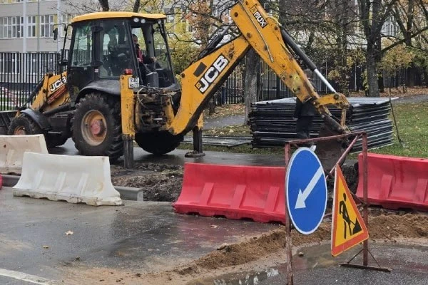 🚗 Полосу перекрыли из-за работ на Лобачевского