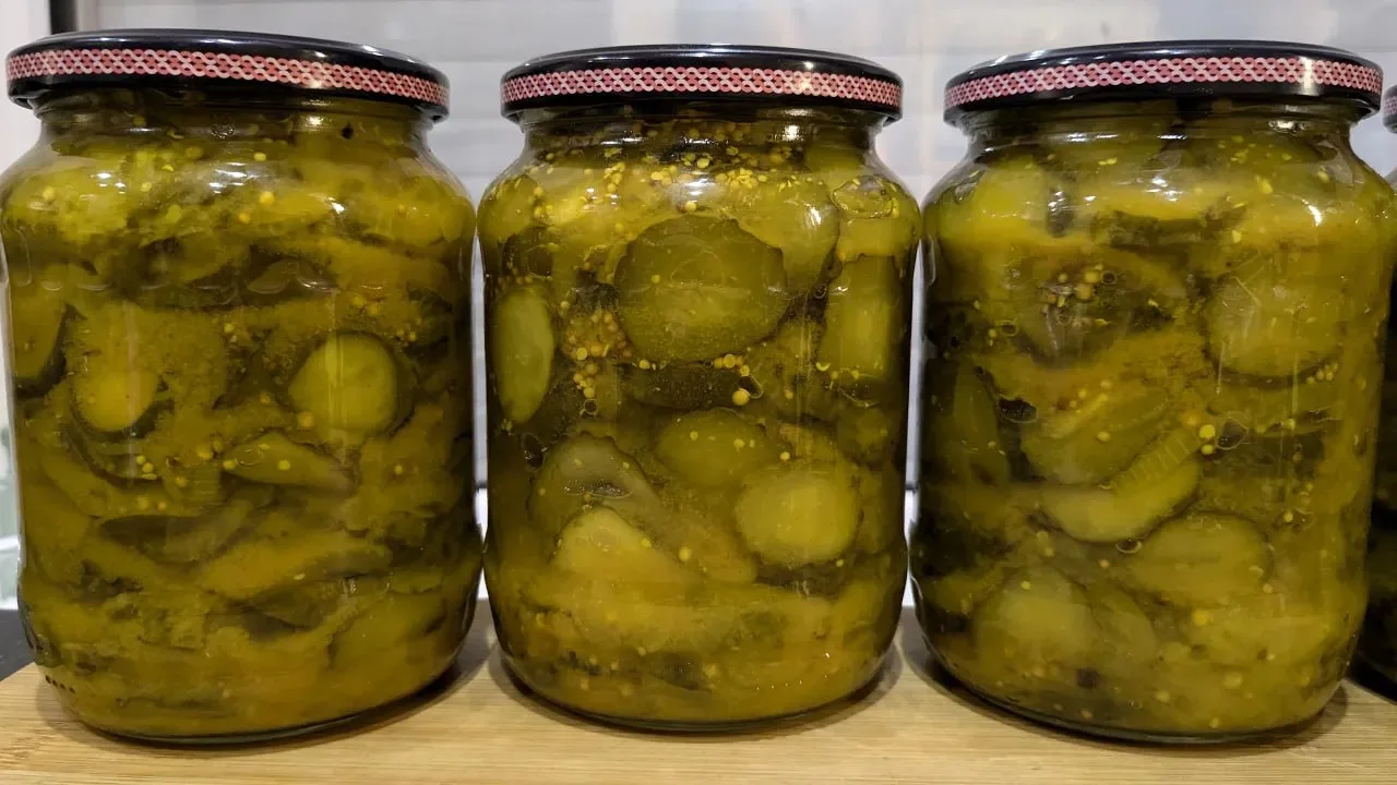 ХРУСТЯЩИЕ ОГУРЦЫ НА ЗИМУ С ГОРЧИЦЕЙ И КУРКУМОЙ — ОТОРВАТЬСЯ НЕВОЗМОЖНО!