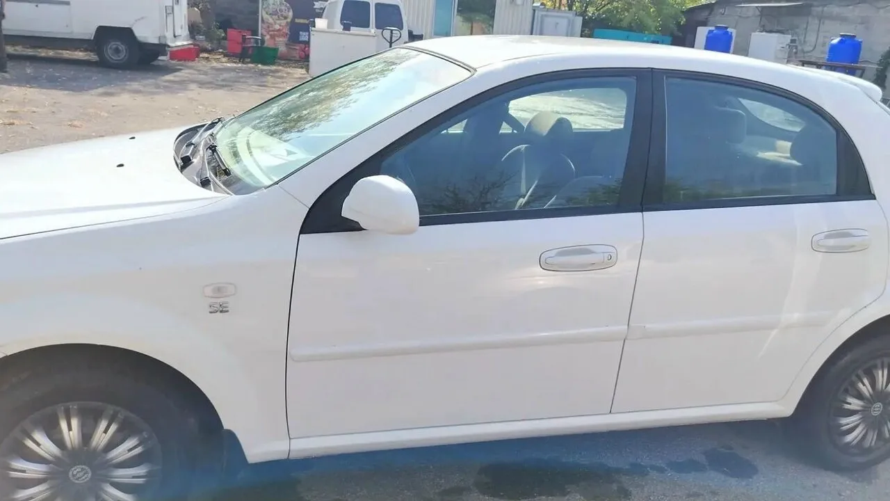 Продам Chevrolet Lacetti 2012 года, в хорошем состоянии, 650тр
