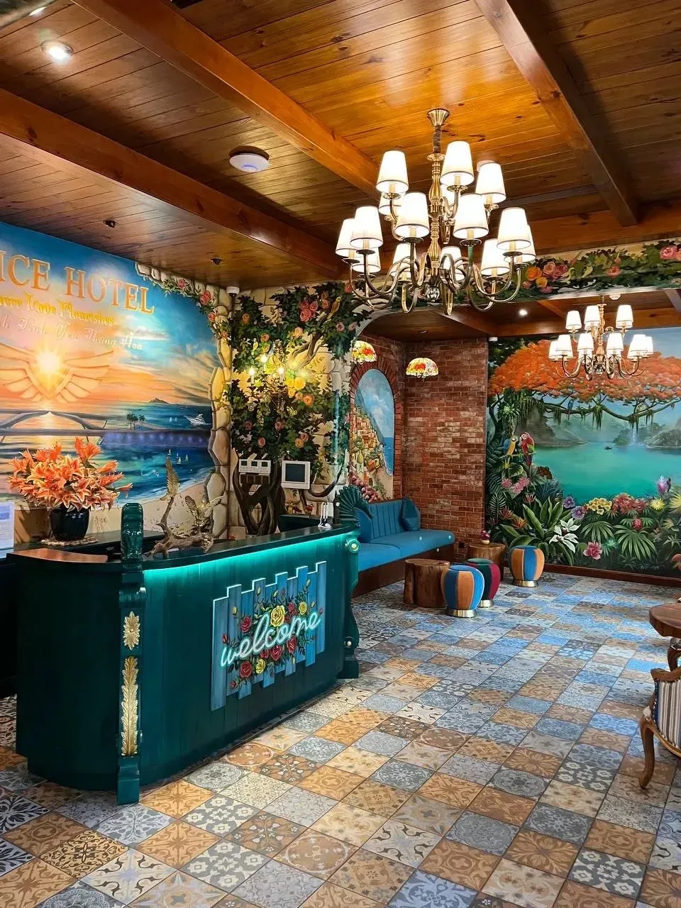Мы остановились на северном Фукуоке, европейский квартал Sunset Town. Отель, расположен...