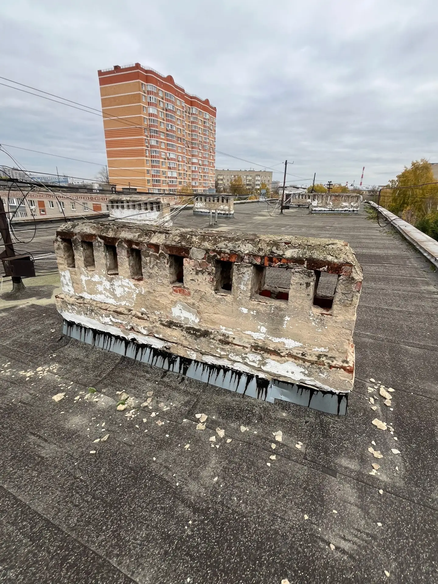 🏚 Свердлова, 11: дом рушится, а реакции нет