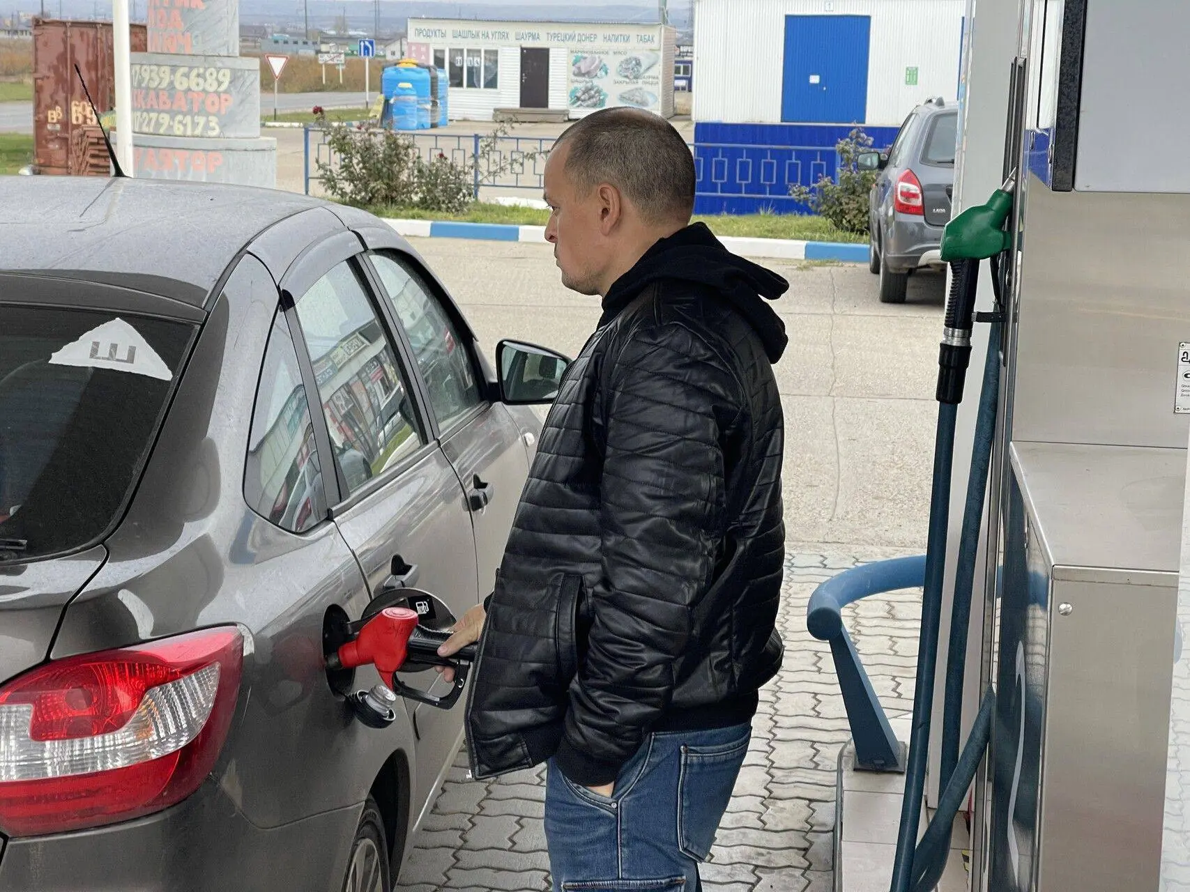 Бензин АИ-92 сильнее всего подорожал в Татарстане