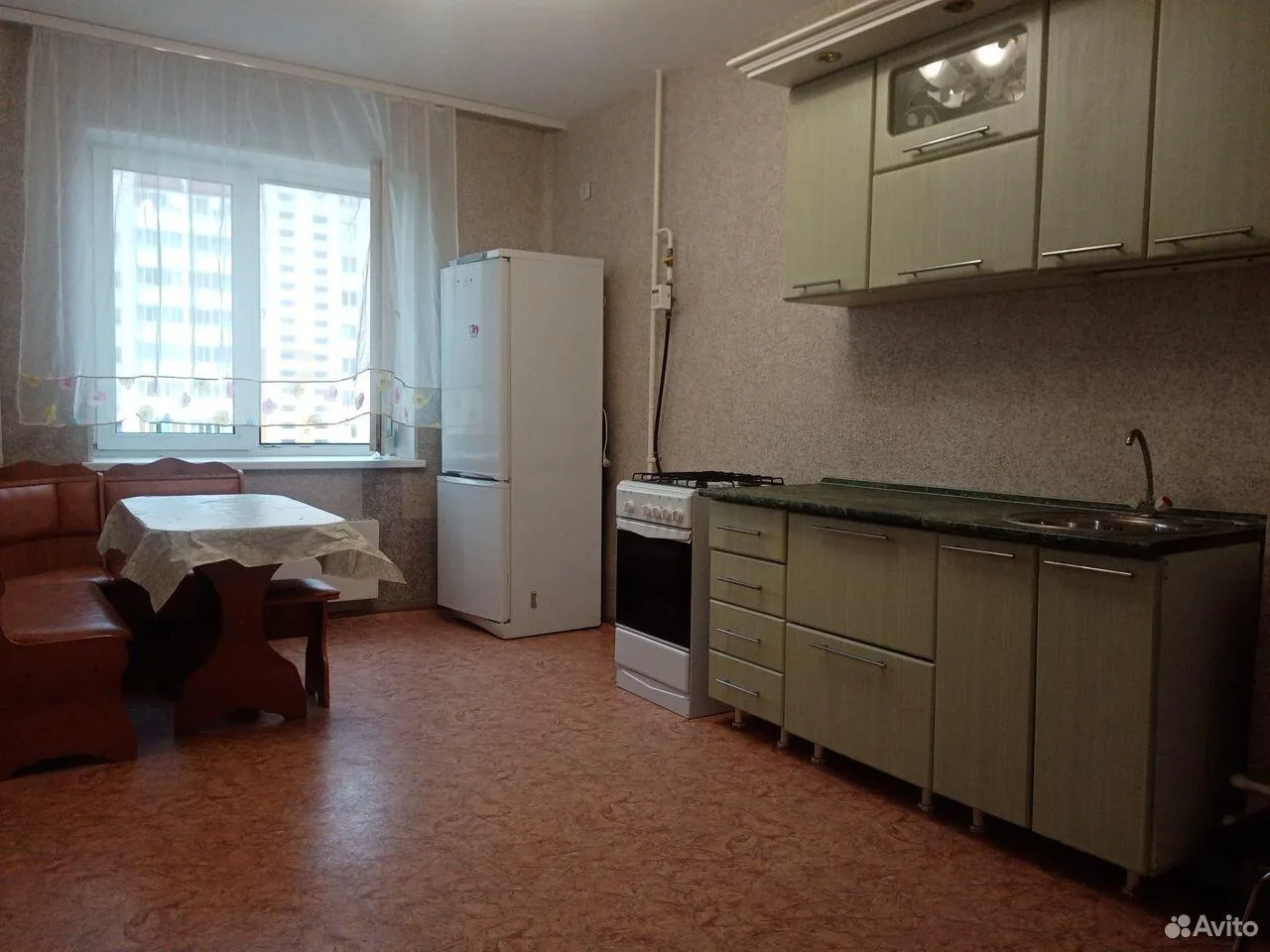 Сдам без посредников: 1-комнатная квартира, 39м²