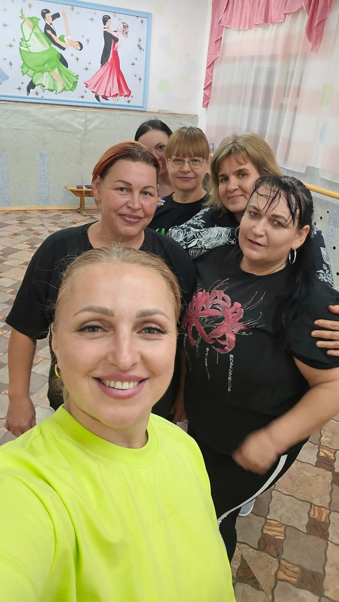 Мы готовим особенный сюрприз для всех — наших любимых зрителей!
