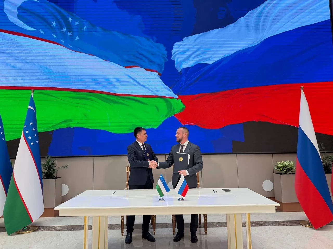 🇷🇺🇺🇿 Подписали меморандум о сотрудничестве с ТПП Ферганской области Узбекистана