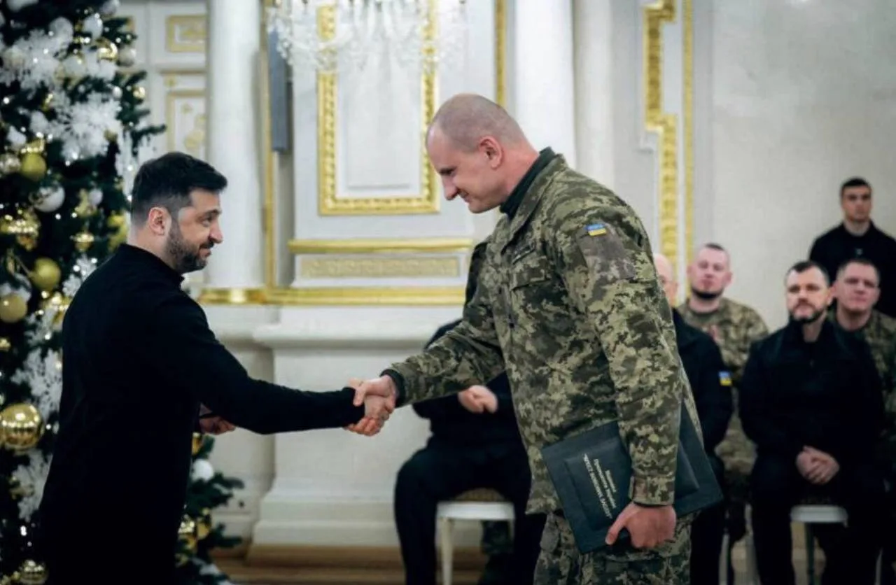 Буквально два дня назад все лижущие жопу Зеленскому пропагандисты рассказывали о том, ч...