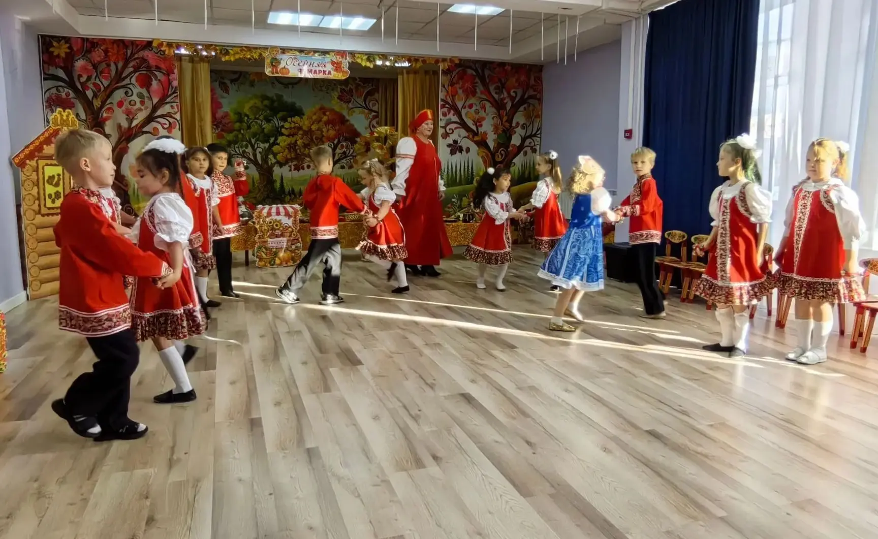В подготовительной к школе группе № 3 состоялась "Осенняя ярмарка".