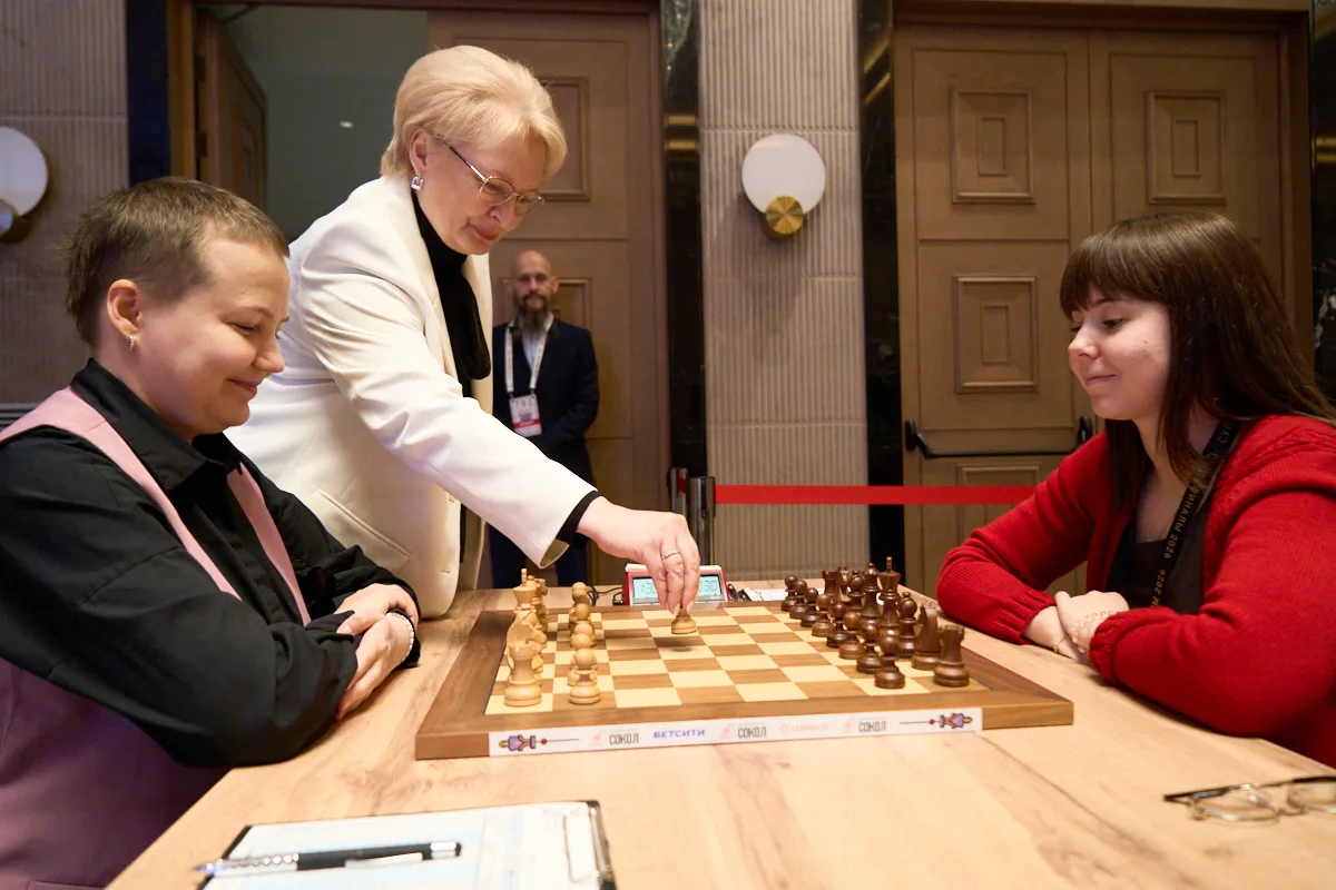 Создан фотоальбом 11-го тура Суперфиналов чемпионатов России ♟