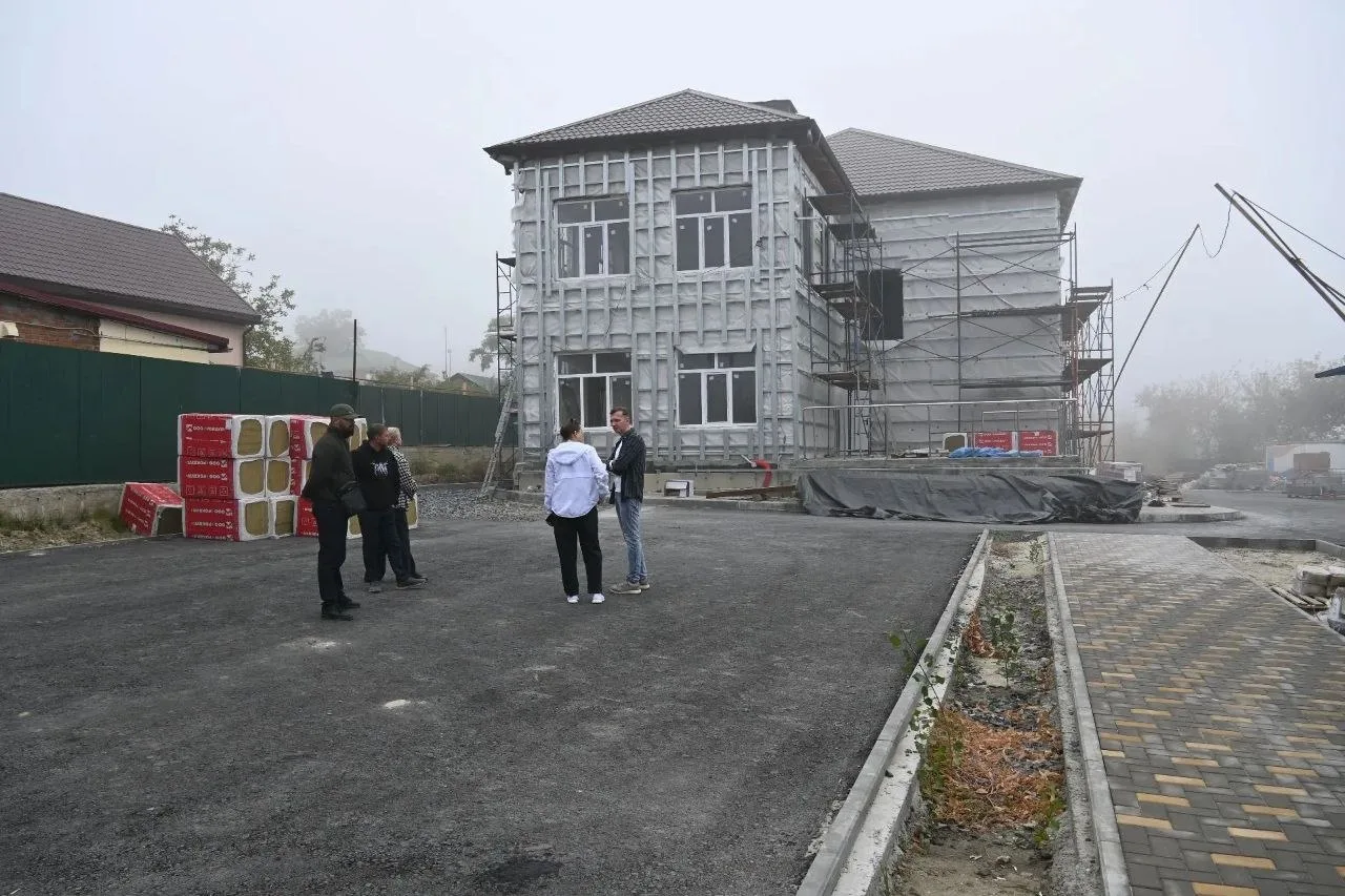 🏗 В Аксайском районе продолжается капитальный ремонт детского сада «Журавлик»