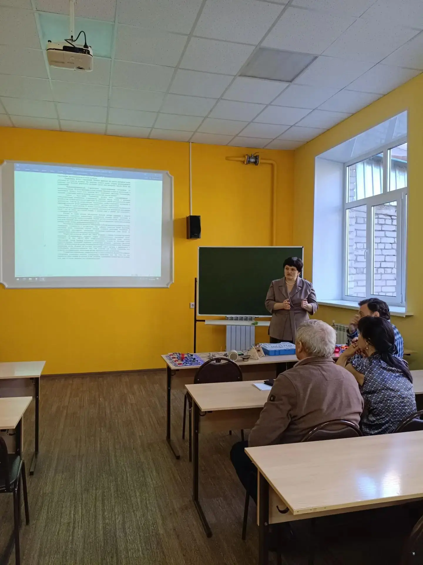 📌В Кирове завершилась работа ВТК педагогов дополнительного образования в области техни...