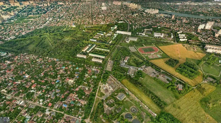 День образования Краснодарского края в 2026 году отмечается 13 сентября. В этот день в ...