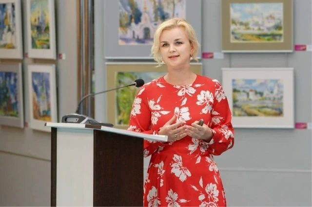 Как ⭐Ольга Ковалёва учит смолян говорить на языке уважения.