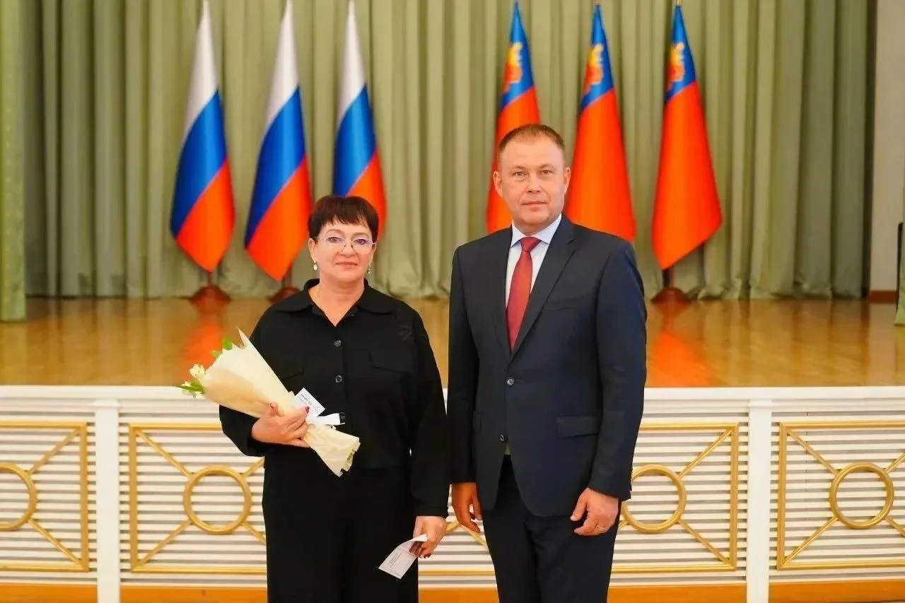 На торжественном приёме, посвящённом Дню учителя, Губернатор Кузбасса поздравил с профе...