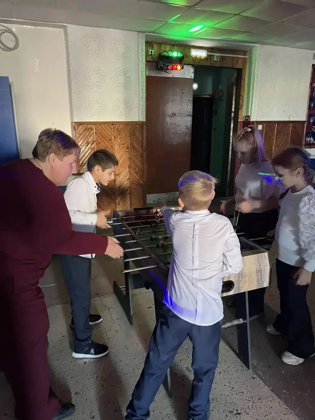 🎉 Игровая дискотека в Доме культуры: море веселья и ярких эмоций! 🎉