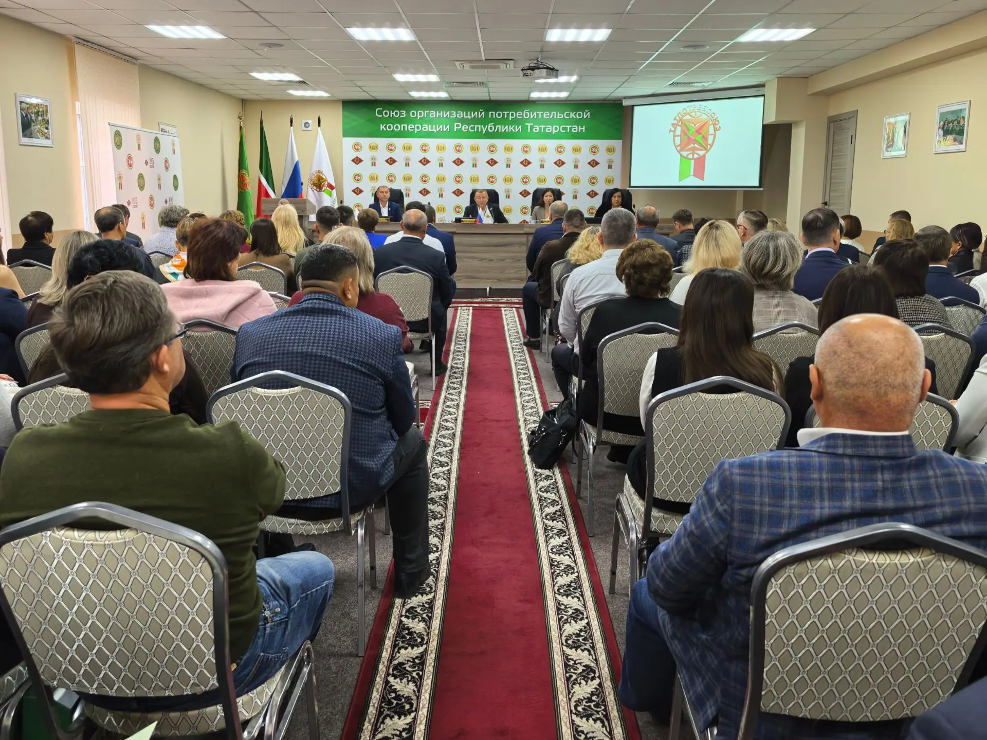 📄 Сегодня в Казани проходит республиканское совещание, посвященное итогам деятельности...