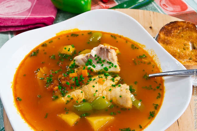 Рыбный суп с картошкой