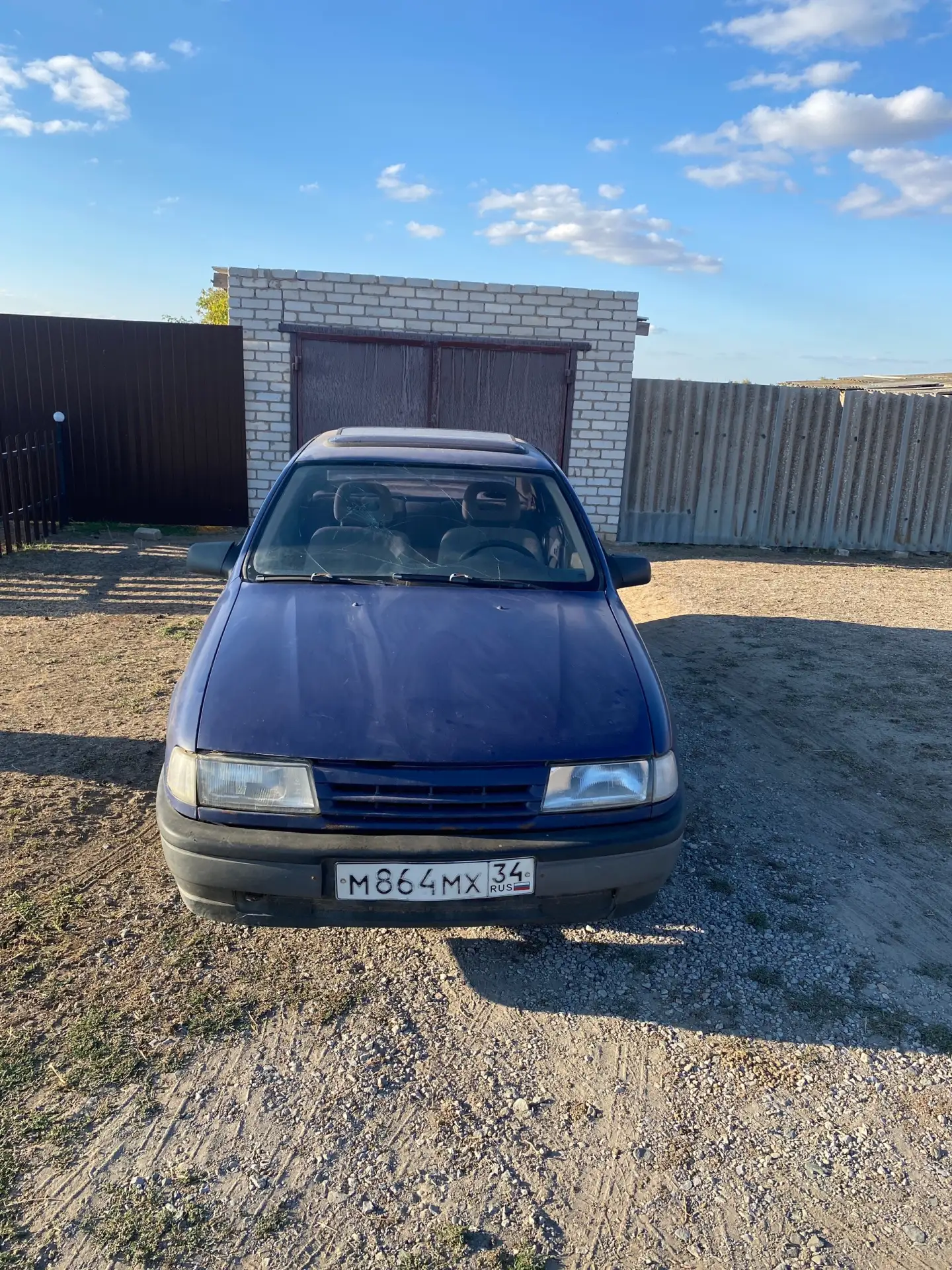 Опель вектра 1991 г запускается ездиет. 35000