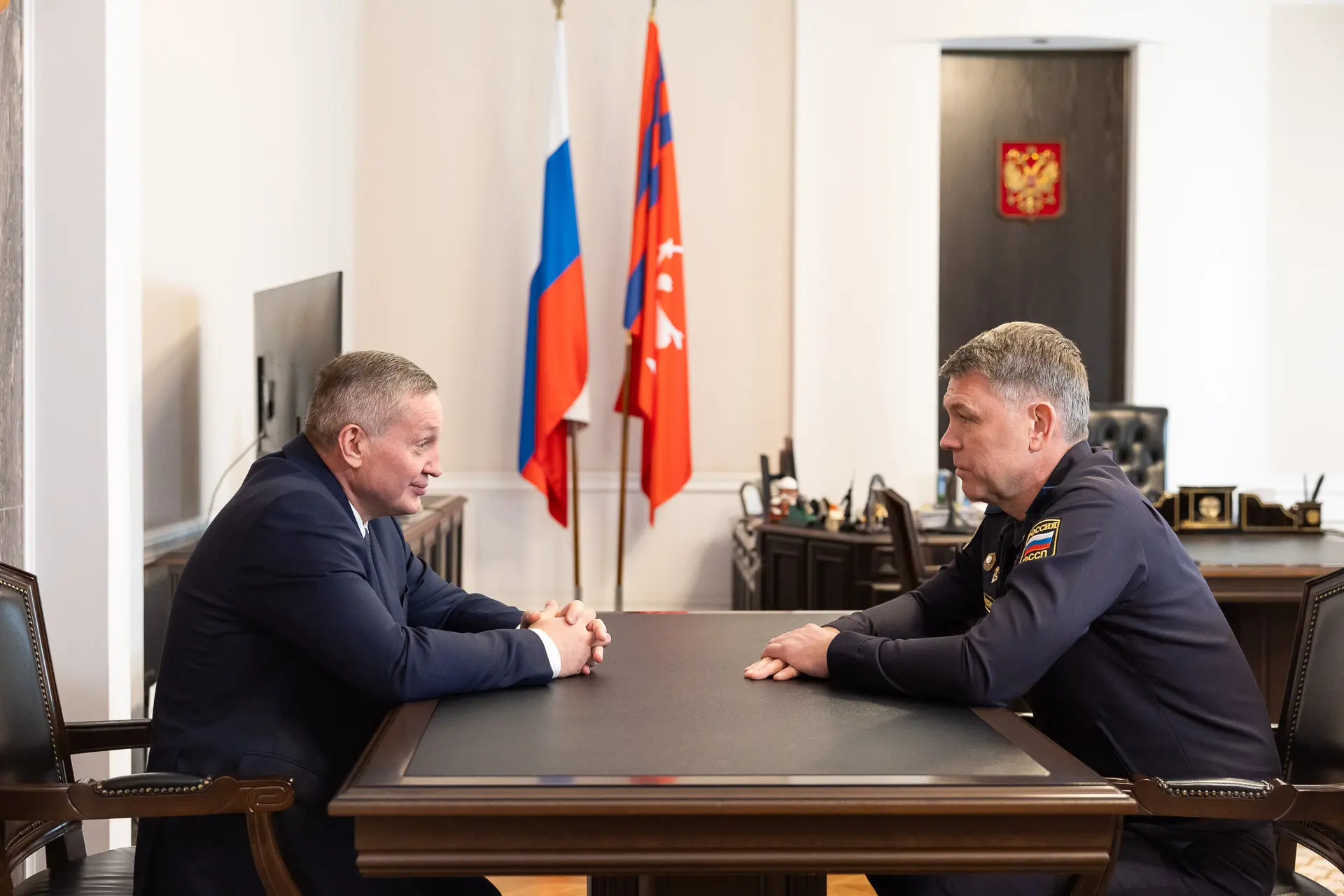 Губернатор Волгоградской области Андрей Бочаров встретился с директором Федеральной слу...