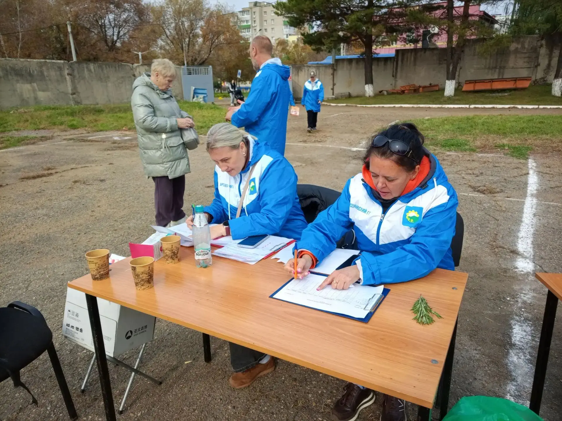 🔥 Наши тренеры сегодня в деле — судили молодёжный туристический слёт! 😎 Внимание к ка...