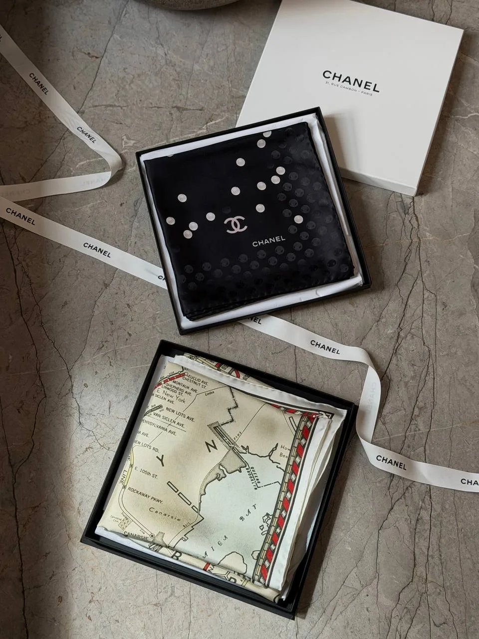 Новые шелковые платки Chanel, размер: 90х90