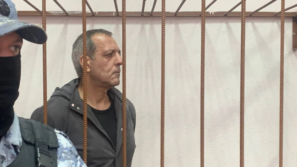 «Сейчас поедет мужиком на зону»