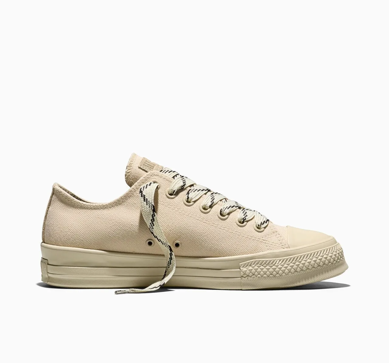 #Converse