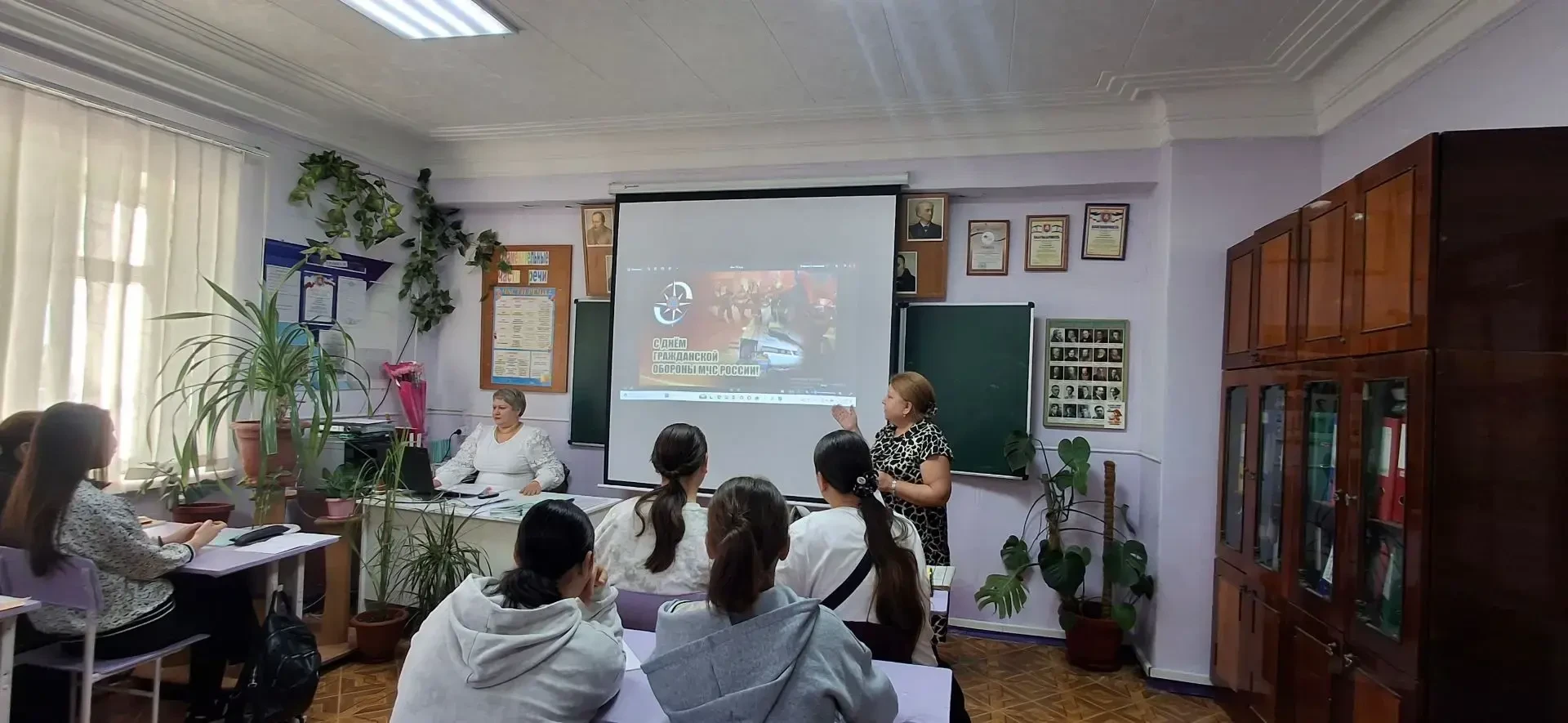 07.10.2026 г. техникум посетила Поспелова Елена Игоревна, преподаватель УМЦ по ГО и ЧС ...