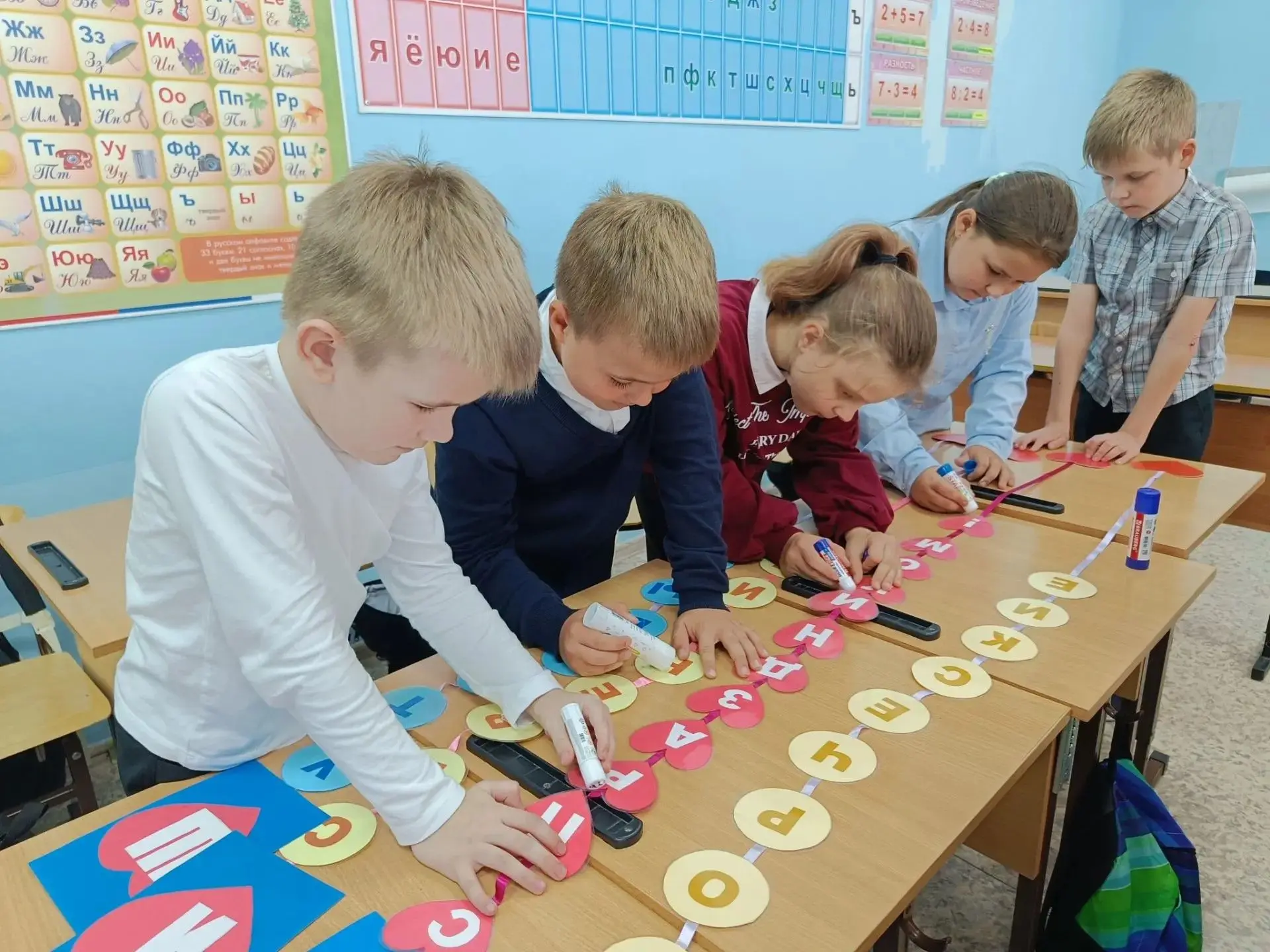 ДЕНЬ УЧИТЕЛЯ: МИССИЯ ВЫПОЛНИМА!д