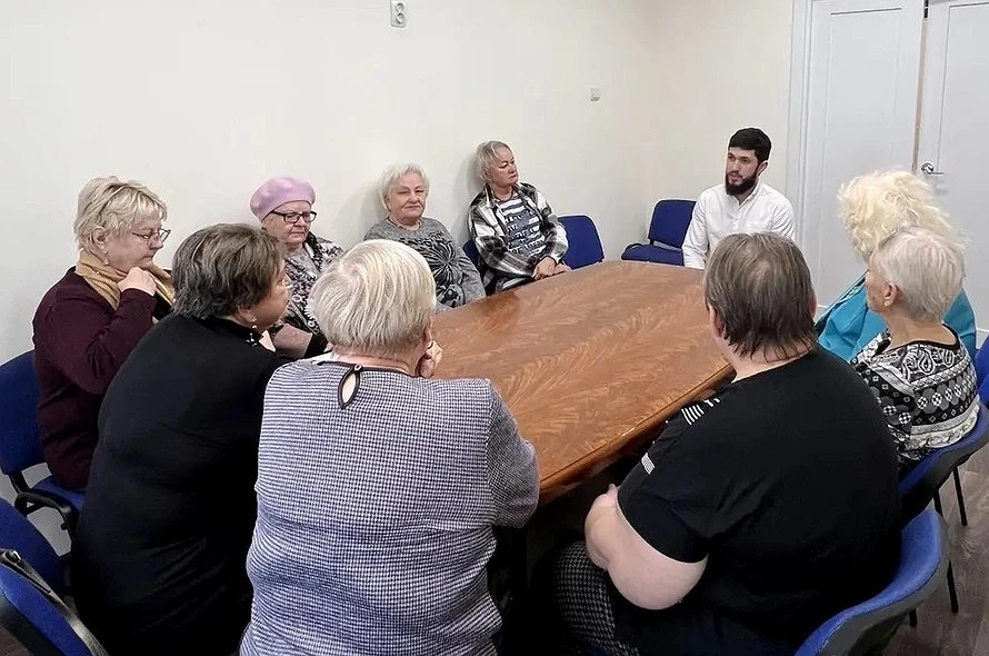 Представители нотариата Югры проводят просветительские акции для пожилых людей