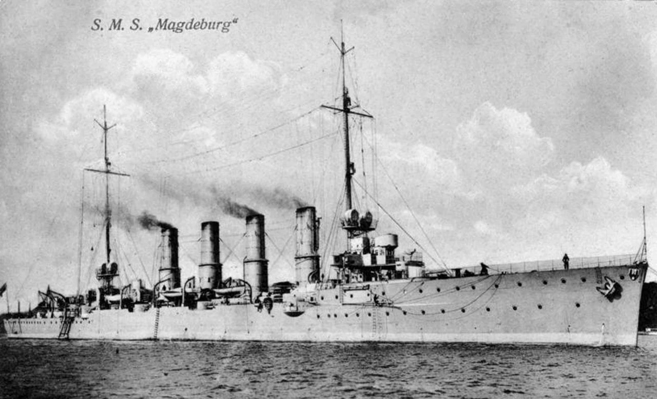 26 августа 1914 года российские крейсера «Паллада» и «Богатырь» захватили сигнальную кн...