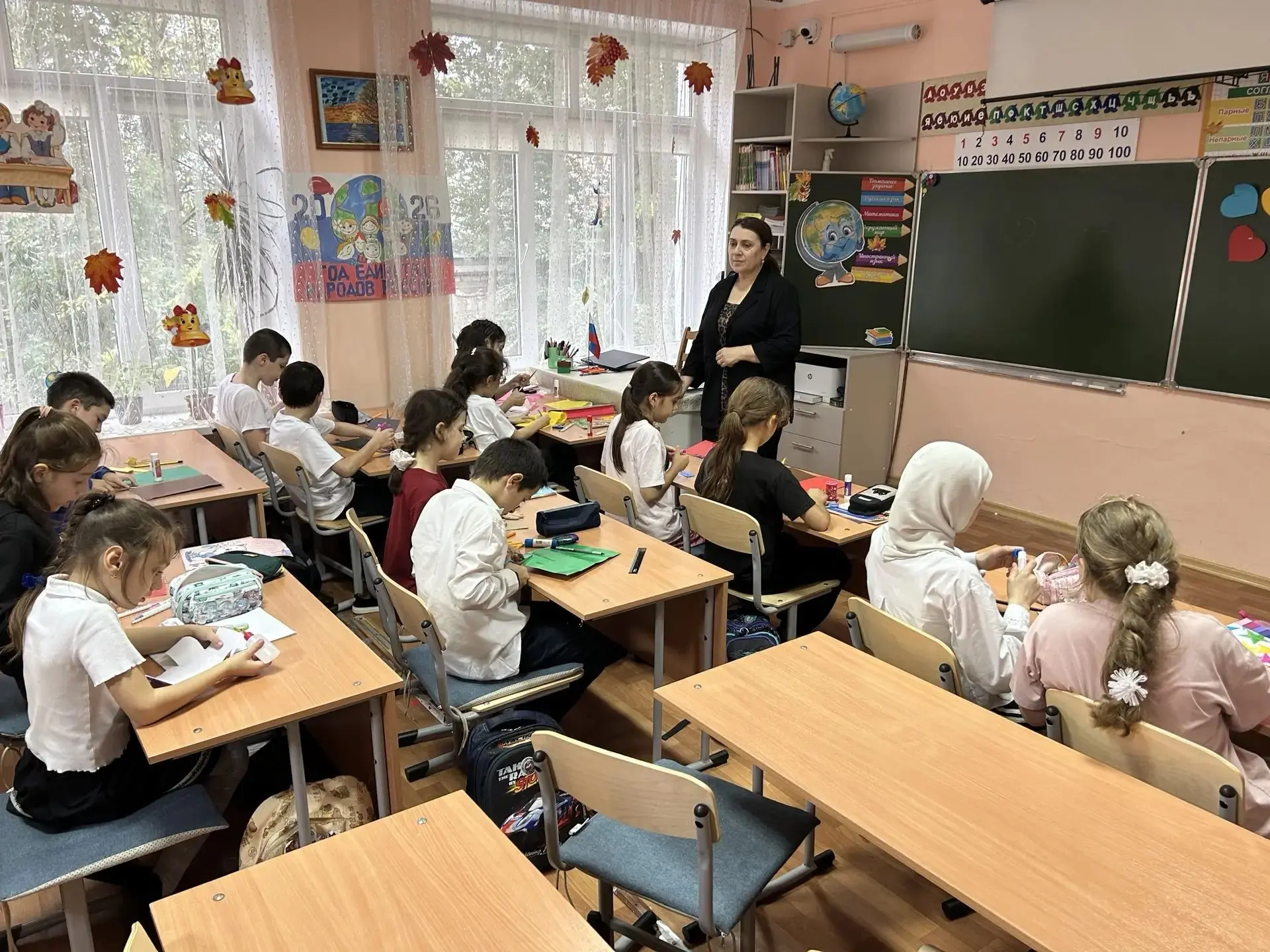 📚 Мастер-класс в ГПД: делаем закладки!