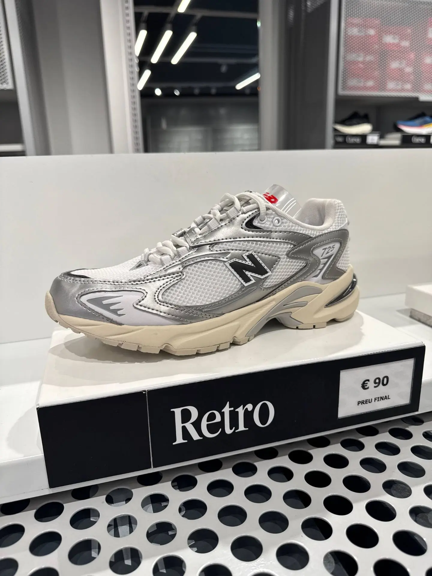 🛍️ Мой третий аутлет за год — и, кажется, самый интересный