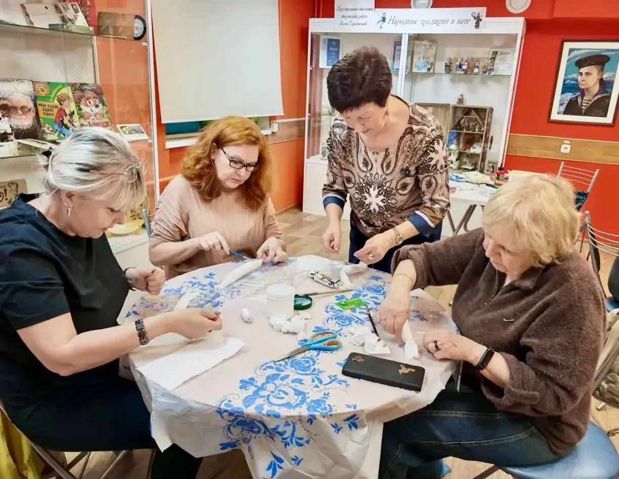 🧵В Центральной детской библиотеке им. С. Михалкова состоялась творческая встреча с мур...