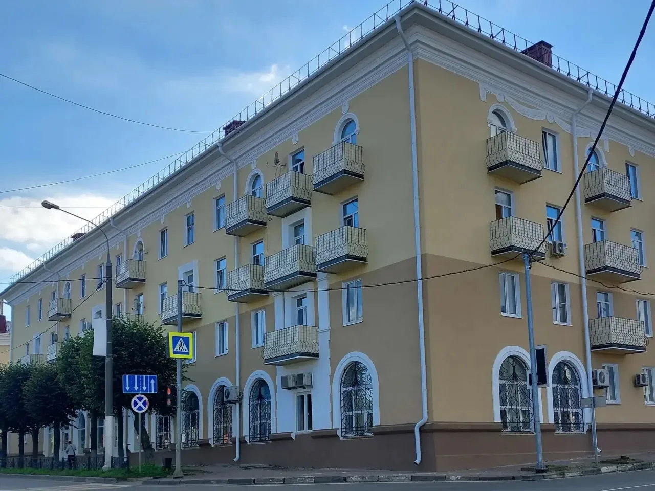 Это материал об улице Гагарина. Фото идут следом.