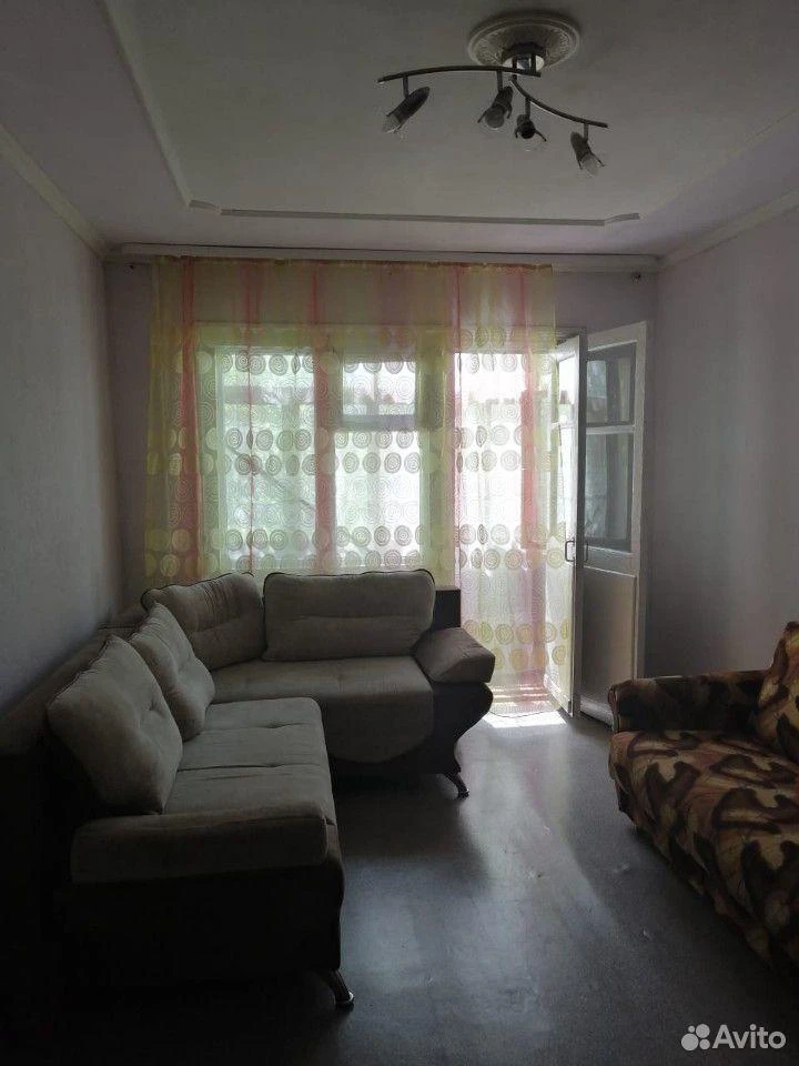 Сдам без посредников: 1-комнатная квартира, 32м²