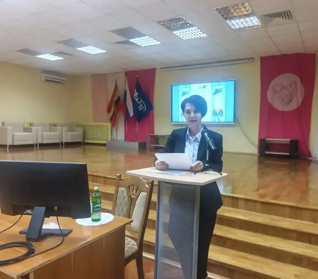 Директор ОКУ "Солнцевский центр соцпомощи "Успех" Абанина Марина Геннадьевна приняла уч...