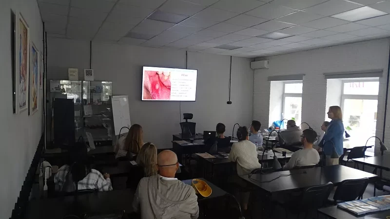 🦷 Как прошёл курс по лазерной пародонтологии в Москве