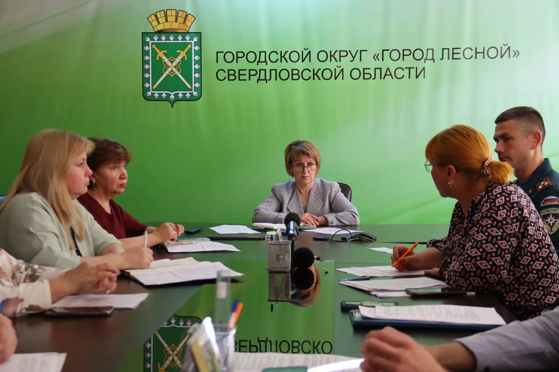В администрации Лесного состоялось заседание Координационного совета по спорту. Участни...