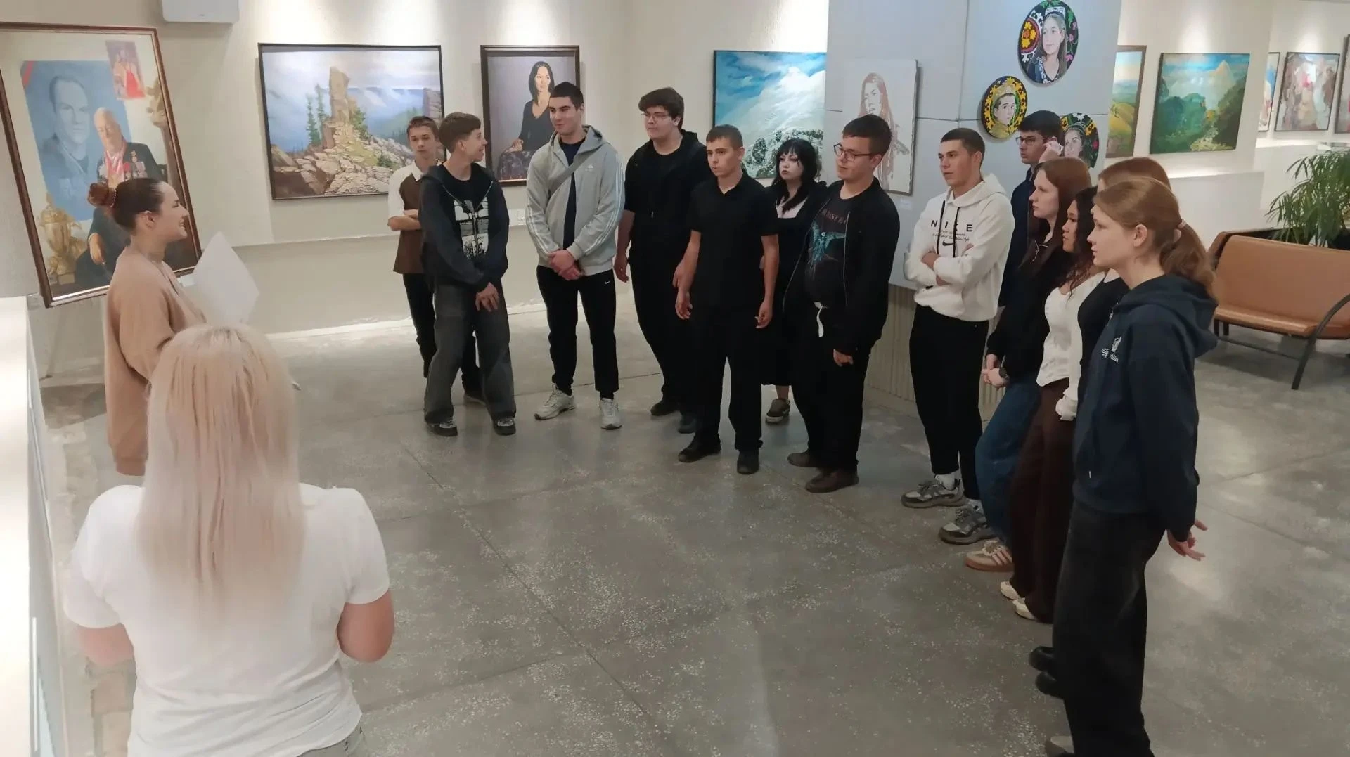 ДРУЖБА И ЕДИНСТВО