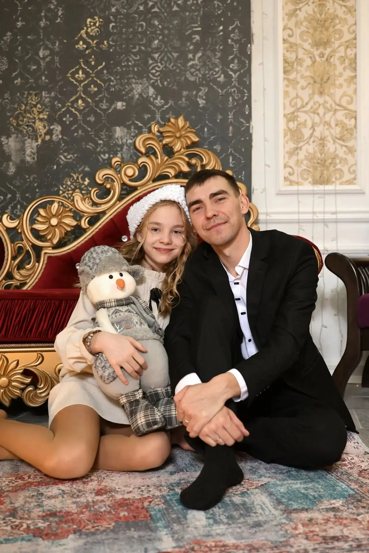 🎉Всем привет! Меня зовут Фёдорова Елизавета, я учусь в 7 классе. В преддверии Дня отца...