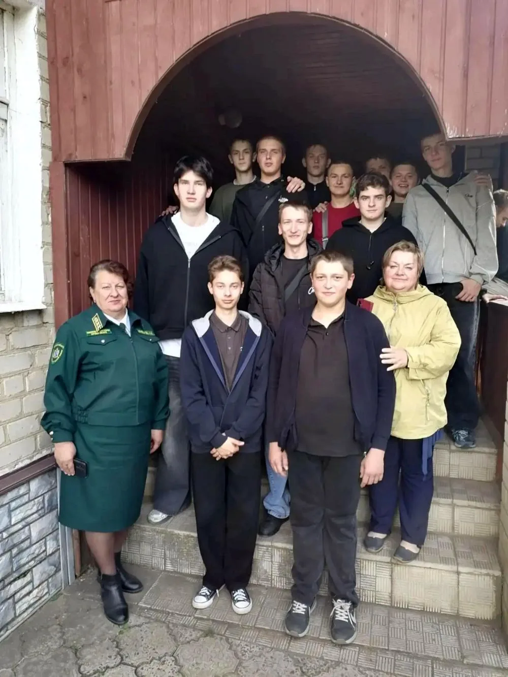 Студенты социально-аграрного техникума имени В.М. Клыкова посетили музей леса и дендрар...