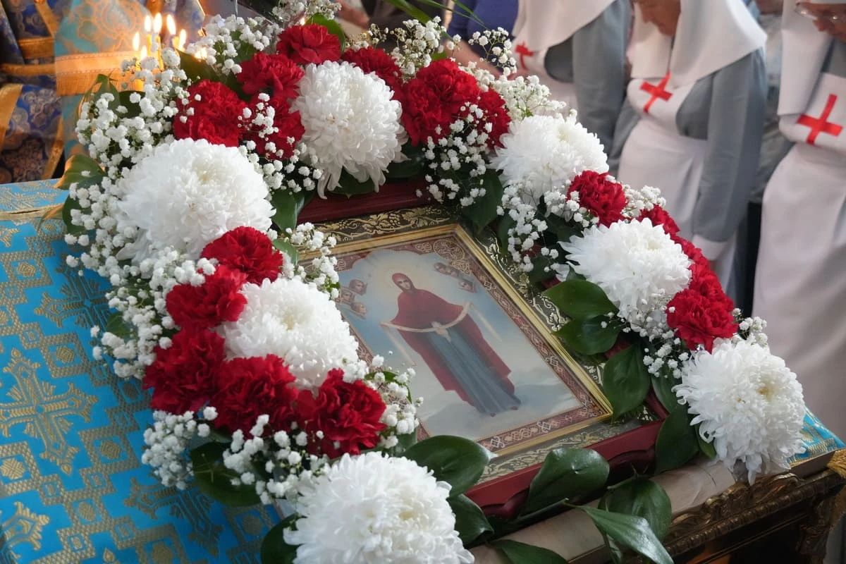 В праздник Покрова Пресвятой Богородицы епископ Новороссийский и Геленджикский Сергий с...