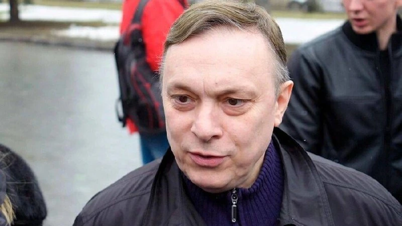 Продюсер группы «Ласковый май» Андрей Разин снова в центре скандала — его объявили в ро...