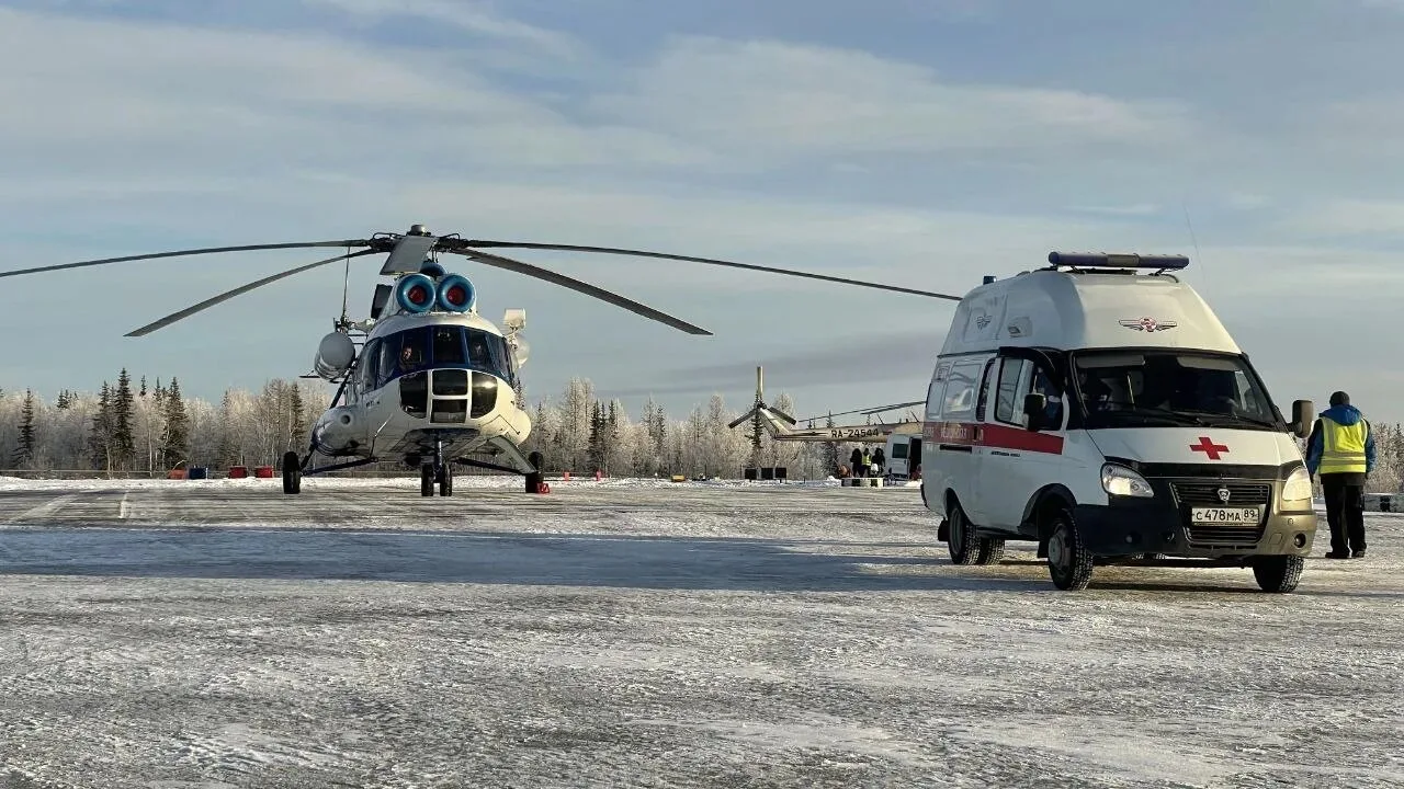В Тазовском напали с ножом на подростка.