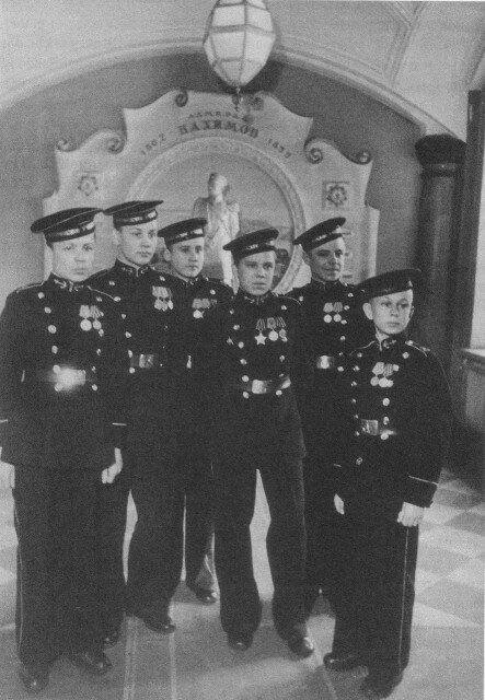 Нахимовцы участники войны. Снимок 1946г.