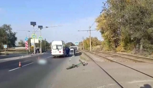 В Волжском в ДТП погиб велосипедист