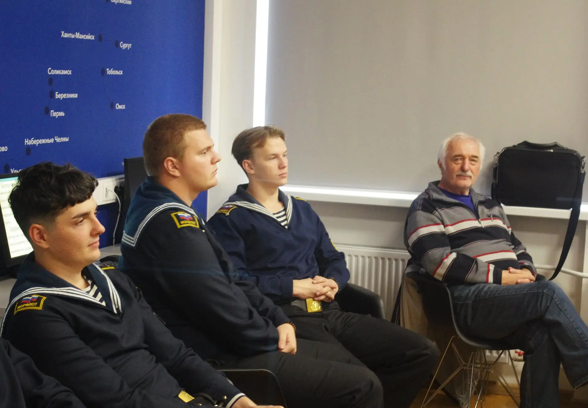 🎓 Кафедра судоходства на внутренних водных путях провела отчётную молодёжную научную к...