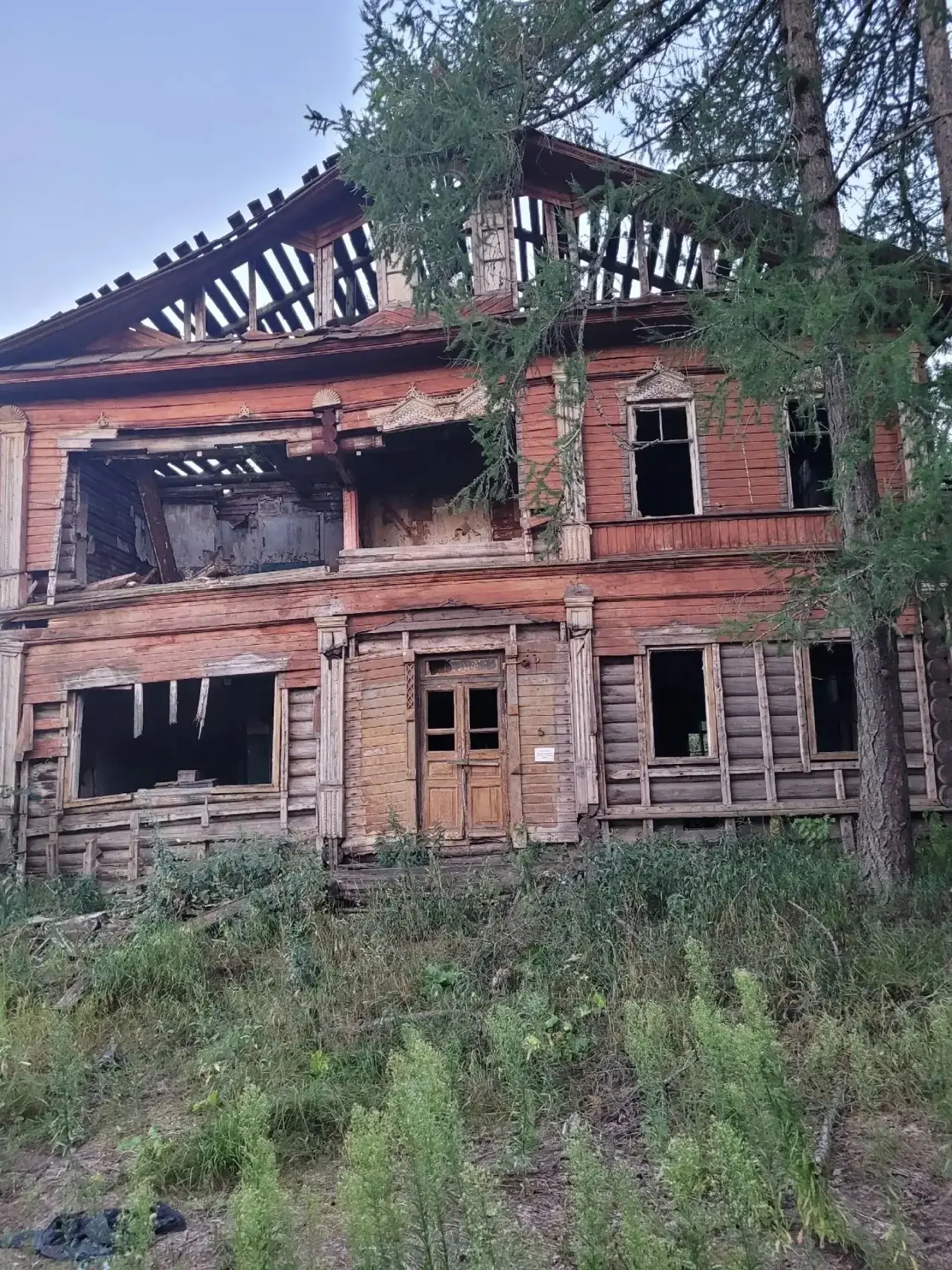 Под Череповцом продают за 1 рубль купеческую усадьбу XIX века, объект культурного насле...