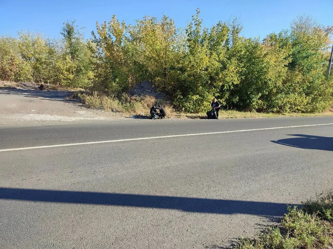 Сегодня, 8 октября, в Кировском районе в рамках акции «Чистый четверг» провели уборку н...