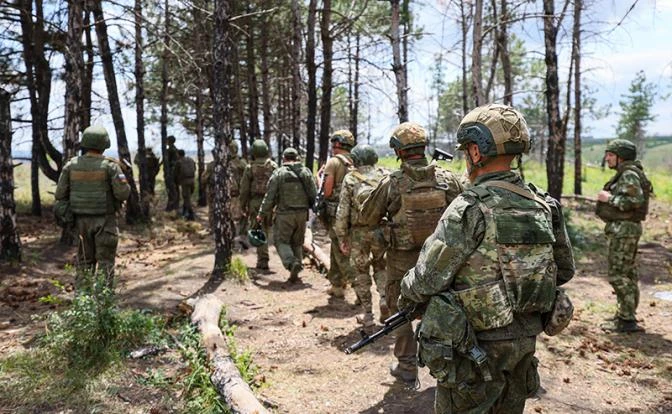 На Запорожском направлении ГрВ «Восток» продолжает наступательные действия. На Ореховск...